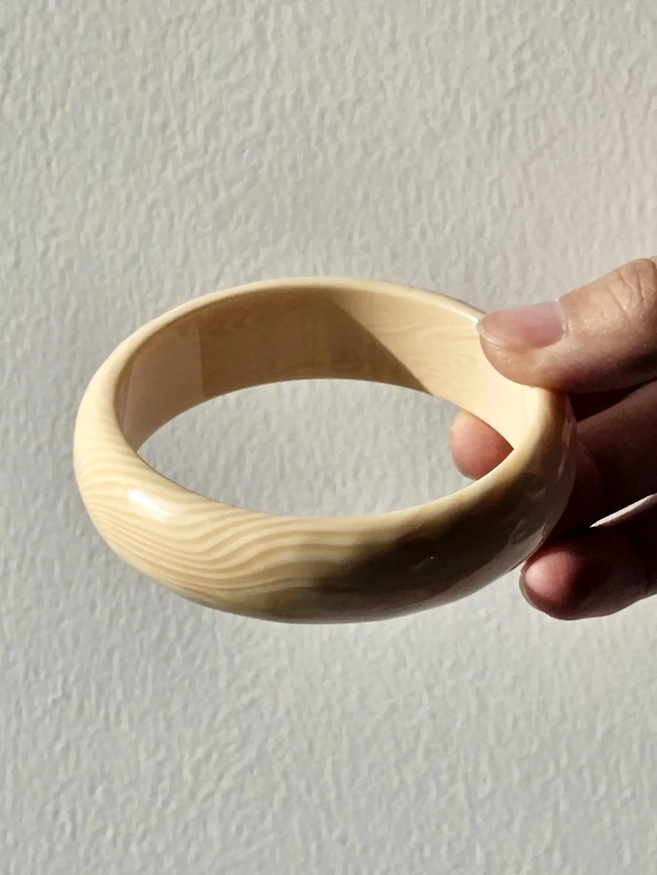 Chunky Exaggerated Irregular Square Round Yellow White Texture Silver Plated Resin Bracelet for Women Girls Autumn Daily Jewelry 260120