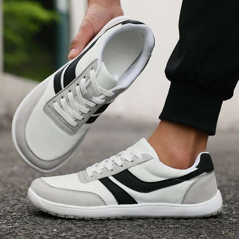 2025 New Men's Wide Toe Sneakers Simple Breathable Hiking Minimalist Lace Up Fashionable Comfortable Barefoot Shoes