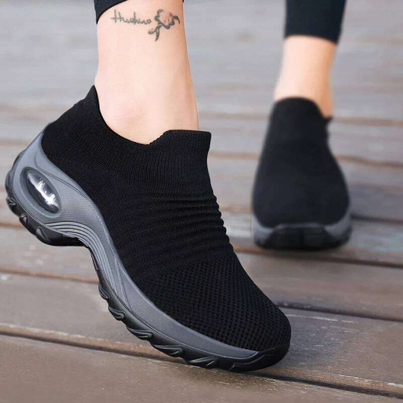 Women's Walking Knitted Mesh Upper Lightweight for Daily Wear Outdoor Activities Casual Slip on Shoes