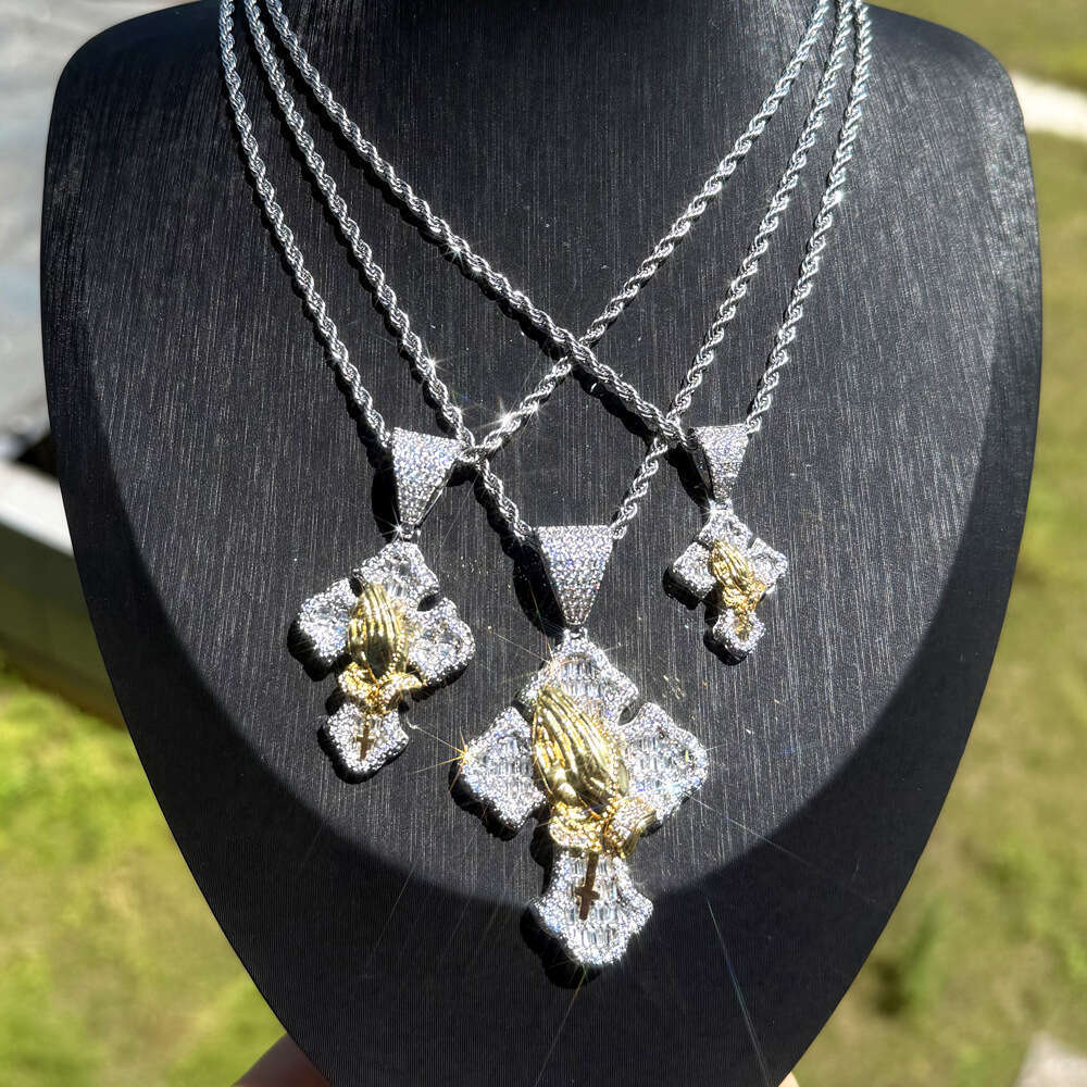 European and American New Two-tone Cross Zircon Hip-hop Personality Jewelry Men's Pendant Necklace Trend