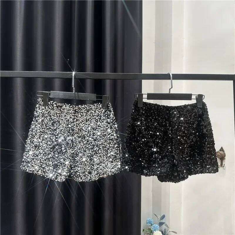 2025 Femmes Paillettes Brillant Polyvalent Pantalons Courts Clubwear Shorts XJ260206