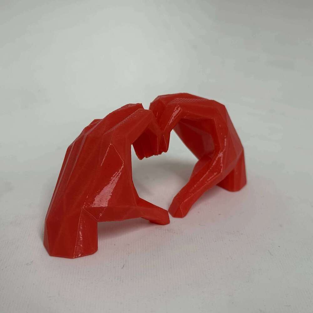 Valentine's Day gift, Hand-shaped sculpture ornament, the hands form heart full of ingenuity It serves as a romantic S260204