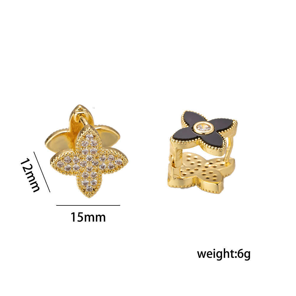Cross-border bestseller double-sided four-leaf clover niche high-end earrings, fashionable and versatile, elegant women's earrings