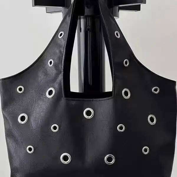 2025 New Fashion PU Rivet High-Capacity Shoulder Bag Handbag Simple Office Lady Women Bags Y260204