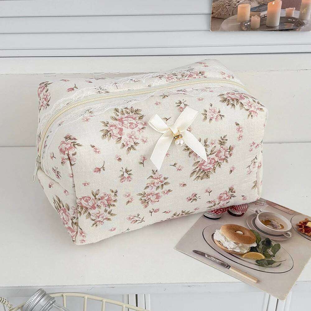 Flower Makeup Pouches Lace Lipstick Case Organizing Mini Pouch Woman Wallet Small Children Cosmetics Cosmetic Bag for Women Y260206