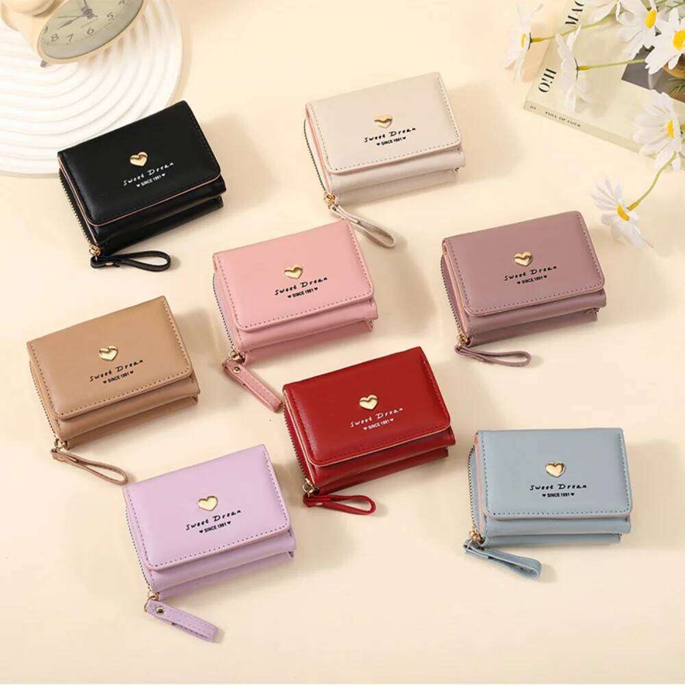 Fashion Love Heart Wallet Zippered Multi-Card Slot Card Holder Short Cash Bags For Women Student Simple Coin Purse Pouch Y260206