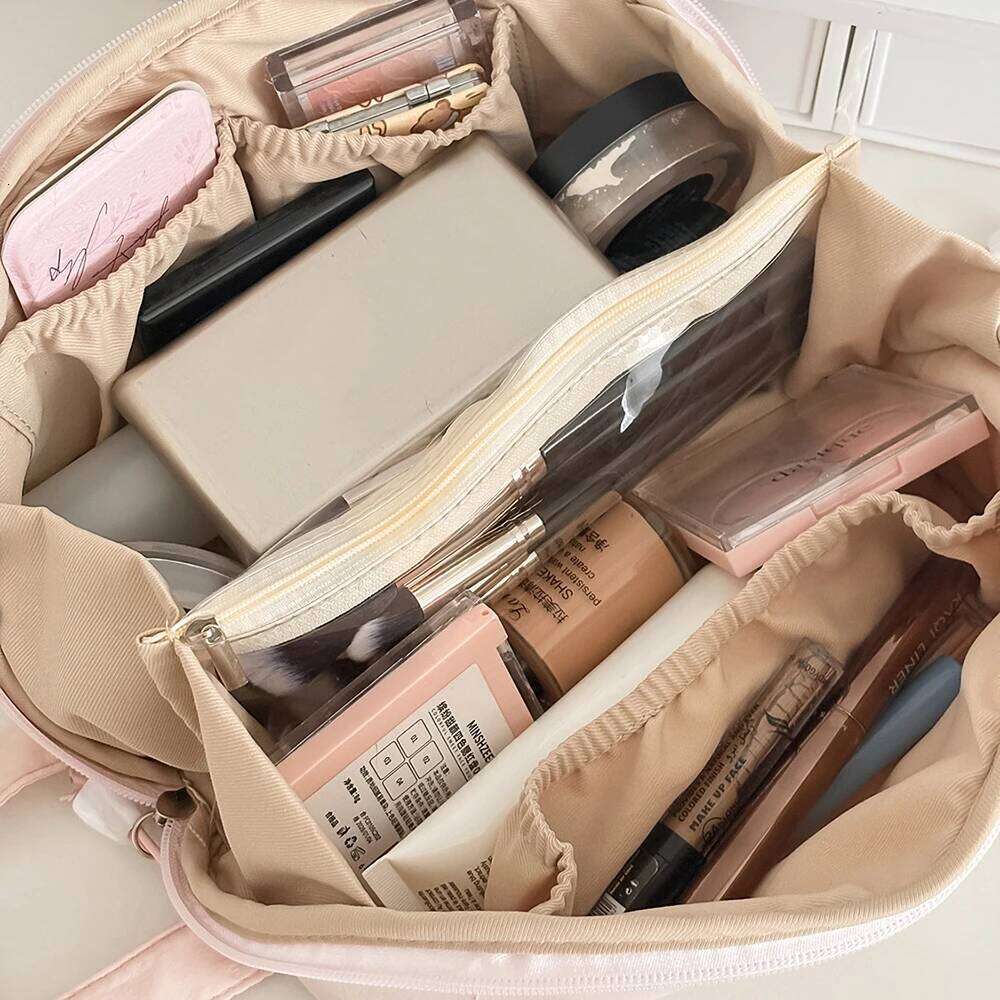 Portable Pouch Female Organizer Toiletry Makeup Women's Handbag Pink Large Cosmetic Bag for Travel Y260206