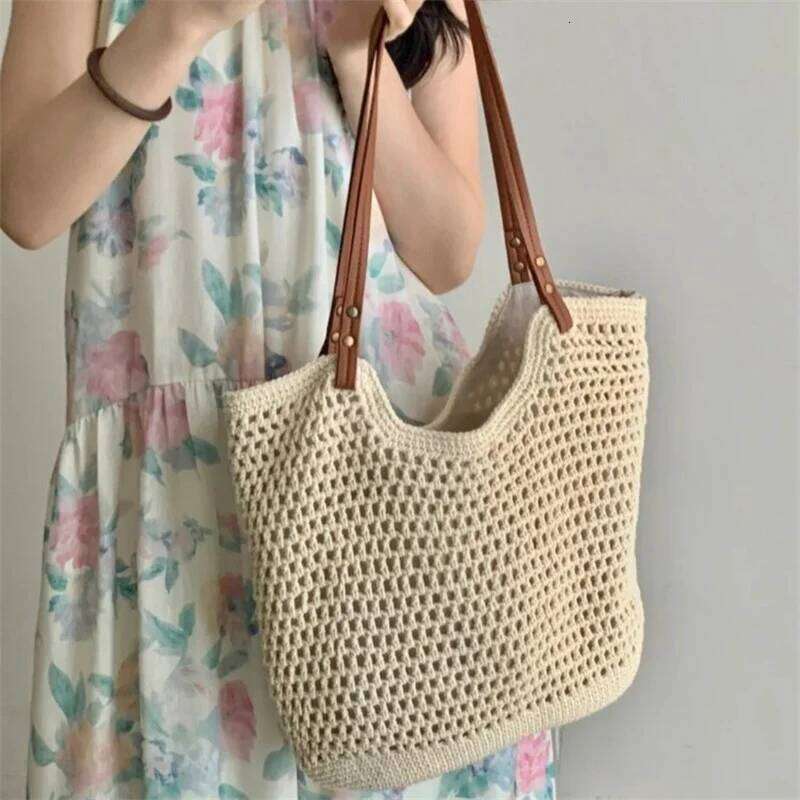Summer Woven Straw Shoulder Travel Vacation Women Beach Bag Commuter Large Capacity Hollow Tote Bags Casual Ladies Handbags Y260204