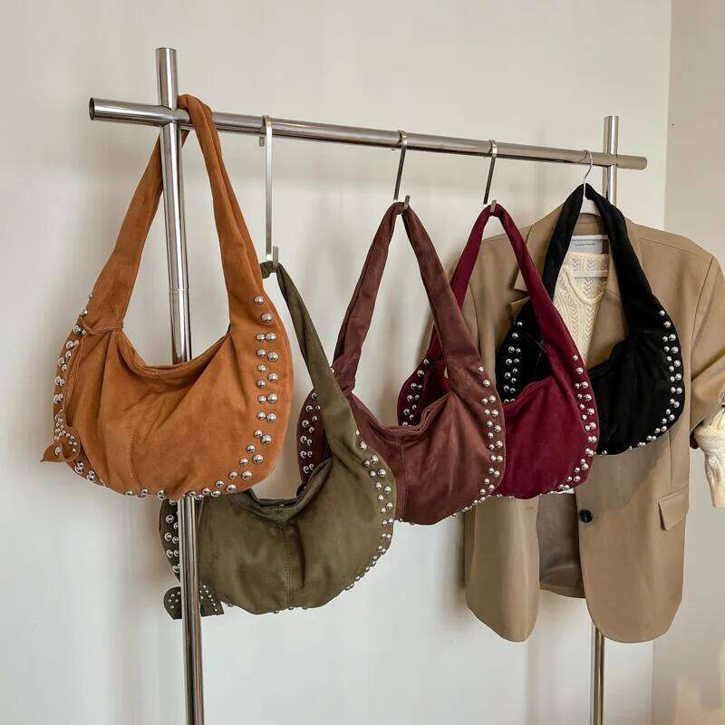 Fashion Designer Women Luxury Handbag Punk Rivet Style Armpit Pocket Retro Shoulder Bag for Girls New Bolso Lujo Y260205