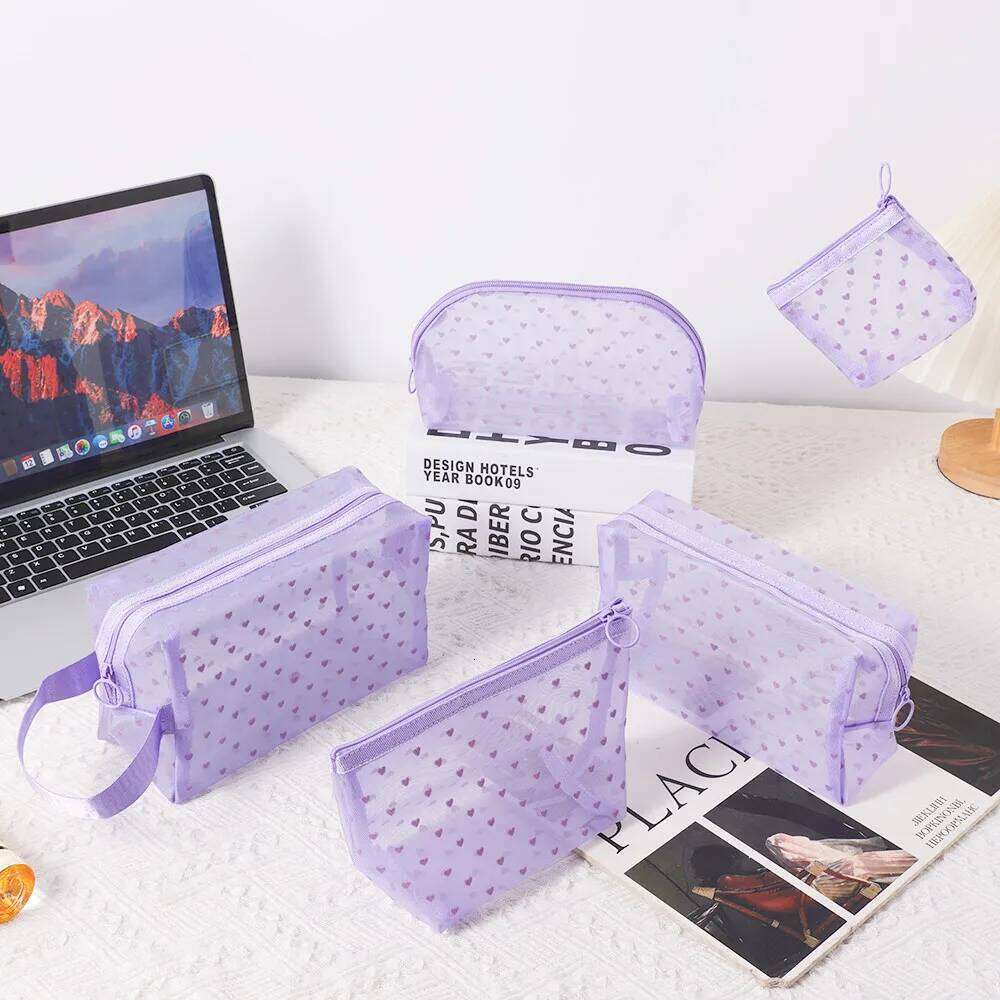 1Pcs Fashion Clear Mesh Cosmetic Women Heart Mini Makeup Lipsticks Storage Pouch Poratble Travel Toiletry Zipper Bag Y260206