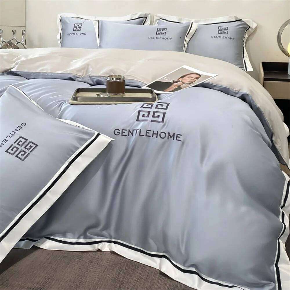 Embroidery Four-Piece Washed Ice Silk Bedding Smooth Sleeping Naked Summer Luxury Duvet Cover Set Bed Sheet Pillowcases XJ260206