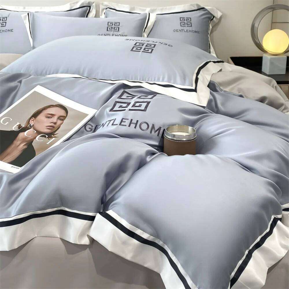 Embroidery Four-Piece Washed Ice Silk Bedding Smooth Sleeping Naked Summer Luxury Duvet Cover Set Bed Sheet Pillowcases XJ260206