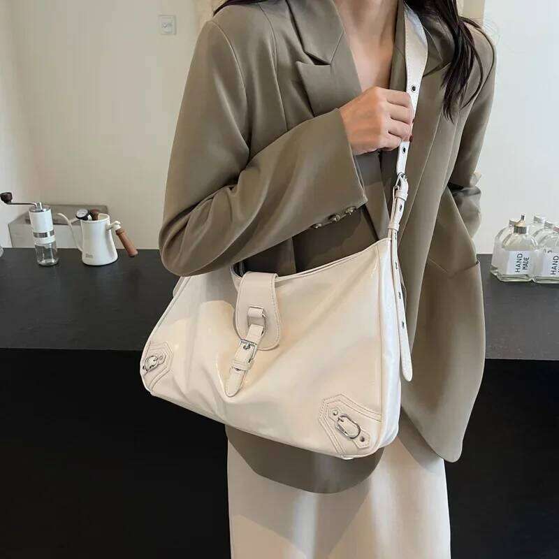 Fashion Design Women's Shoulder Crossbody Bag Large Capacity Pu Leather Ladies Tote Bags Vintage Luxury Female Rivets Handbags Y260205