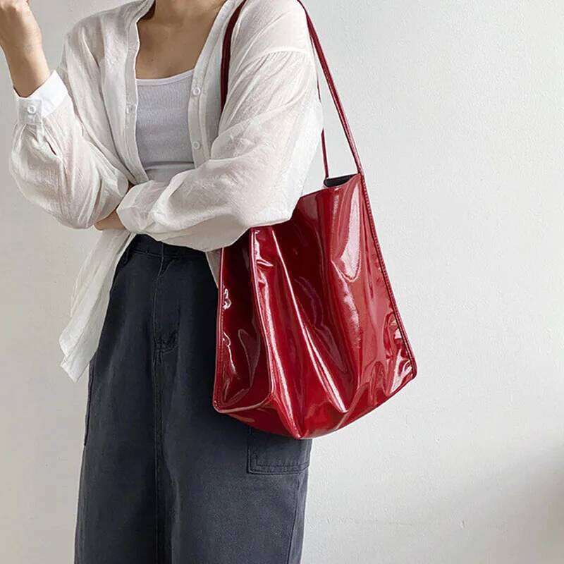 Vintage Style Shoulder Bags for Women Patent Leather Two-shoulder High Capacity Handbag Purse Lady Fashion Underarm Bag Y260204