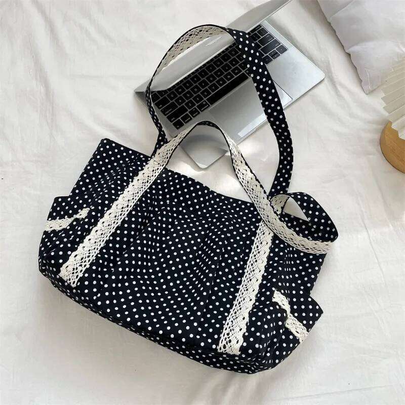 Korean Vintage Canvas Shoulder Women Cute Lace Large Capacity Tote Multi Pocket Handbag Fashion Round Dot Underarm Bag Y260205