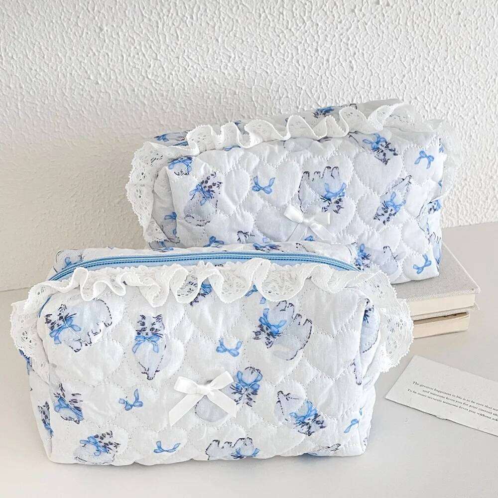 Wholesale Cartoon Cat Lace Women Makeup Travel Organizer Toiletry Cosmrtic Pouch Portable Girls Make Up Zipper Bag Y260206