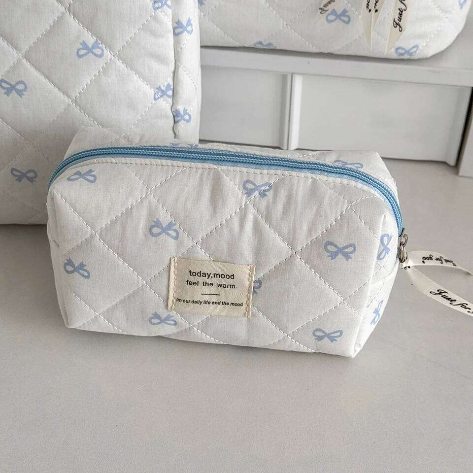 Fashion Blue Bow Quilted Women Cosmetic Large Capacity Storage Handbag Travel Pouch 3 Type Ladies Zipper Makeup Bag Y260206