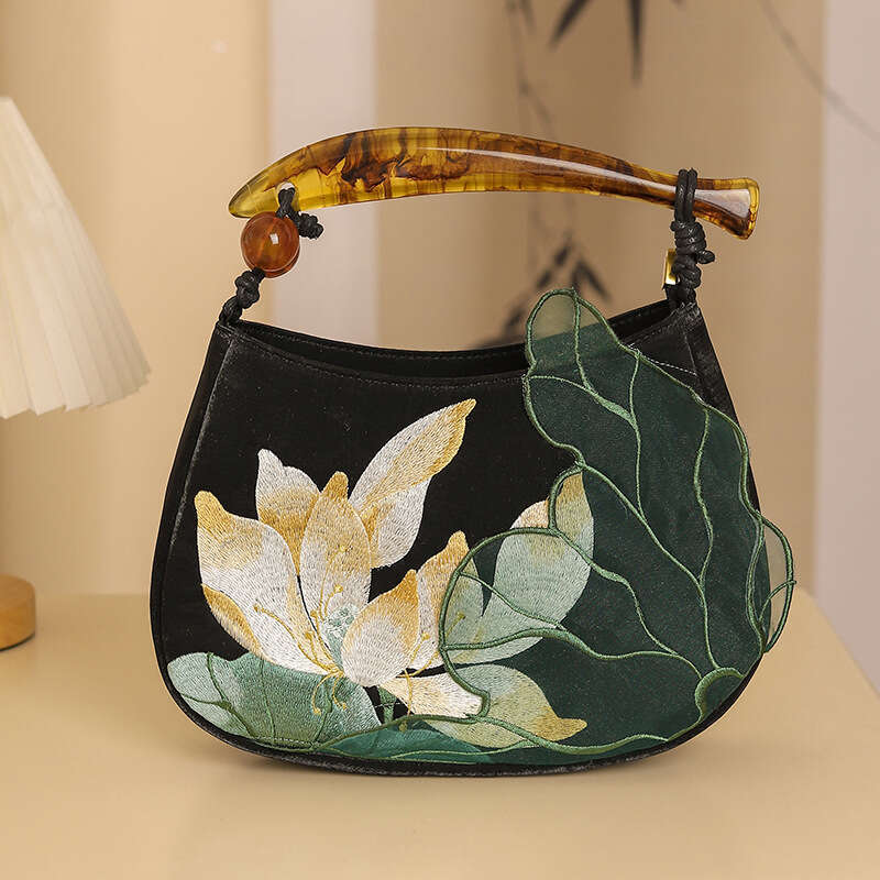 Fish Sinking Autumn Water Ancient Style Banquet Metal Handbag Three-Dimensional Qipao Small Square Bag In Stock MASA