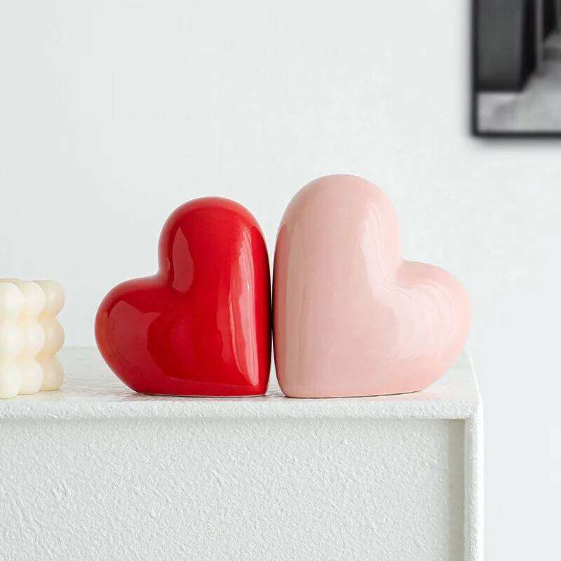 3pcs/set Valentine's Day Creative Love Ceramic Crafts Decoration Home Ornaments Can Be Used As Gifts S260204