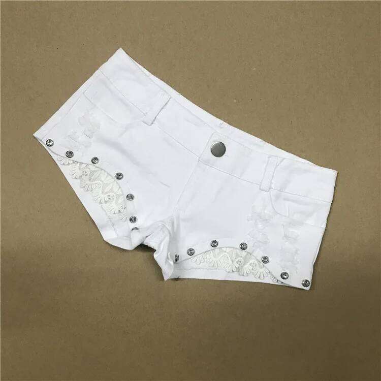 2025 Summer New Women's Hole Jeans Denim Lace Bead Shorts Korean Style XJ260206