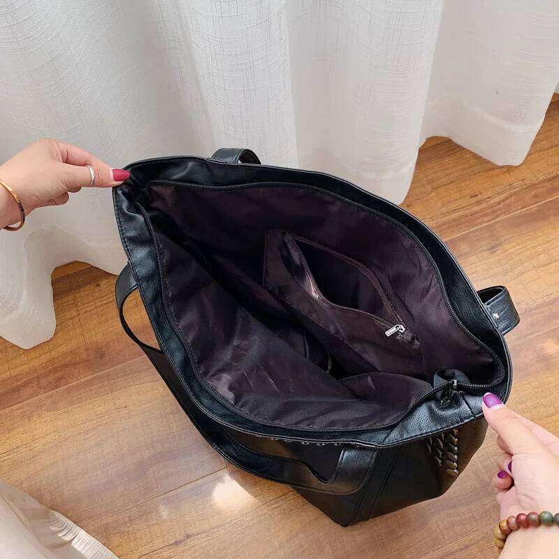 SHELKSBAG 2025 New in Fashion Women's Tote Bags Black Studded Faux Leather Handbags Ladies Large Capacity Foldable Shoulder Bag Y260204