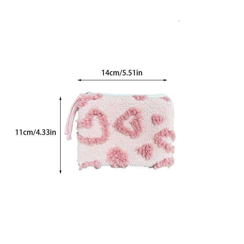 New Love Heart Makeup Women Small Cute Cosmetic Lipstick Pouch Student Organizer Travel Toiletry Sanitary Napkins Bag Y260206