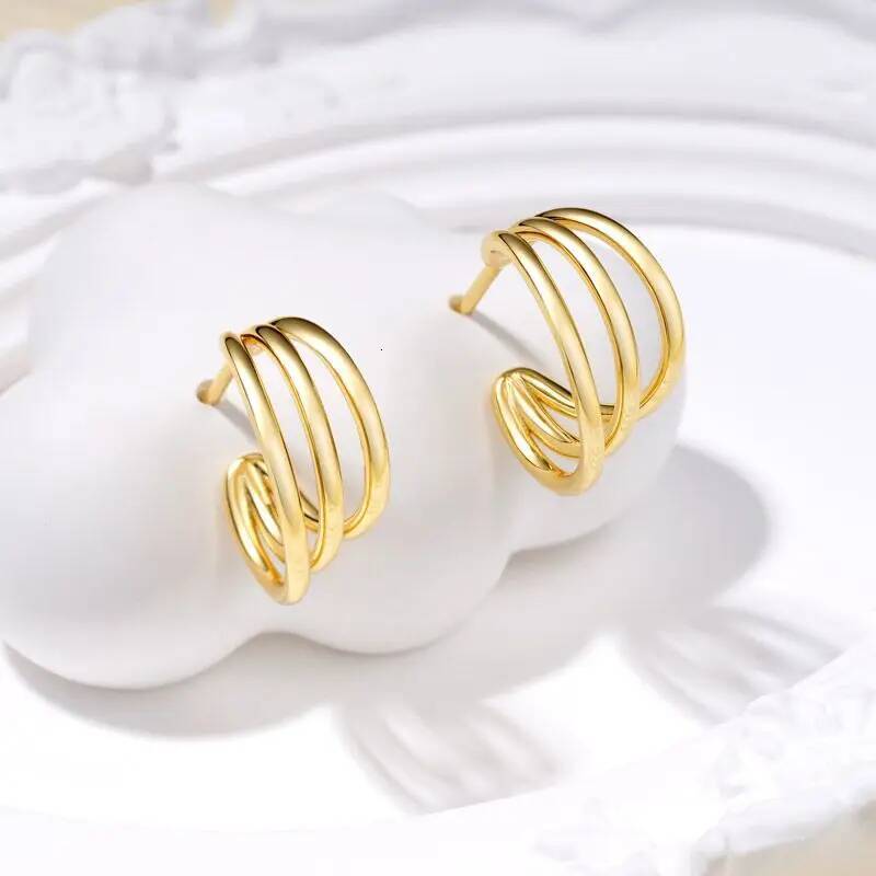 Hot Sale 925 Sterling Silver Hollowed-out Carving Pearl Earrings Fit Women's Festivals Exquisite Charm Jewelry Trinkets Gifts