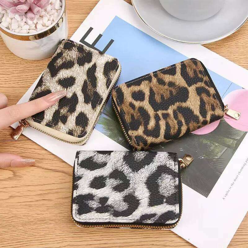 Leopard print short wallet, zipper coin bag, women's PU pickup bag Y260206