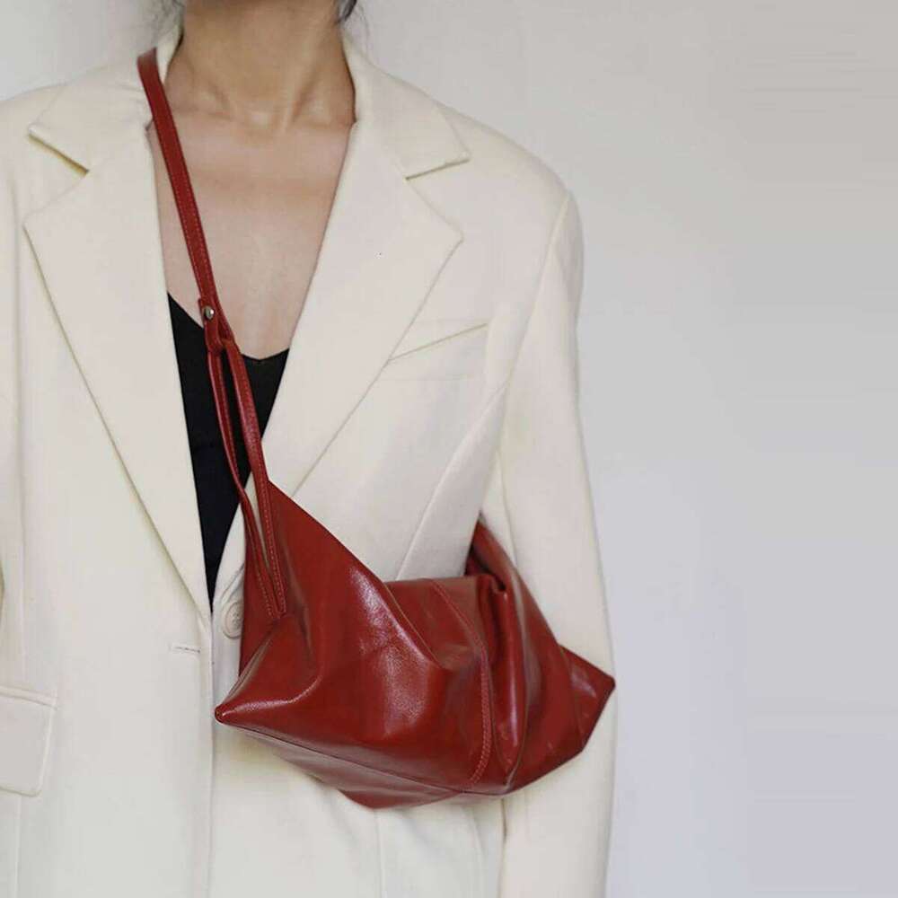 Women's PU Fashion French Lazy Style Shoulder Simple Commuter Handbag Personalized Design Large Capacity Crossbody Bag Y260204