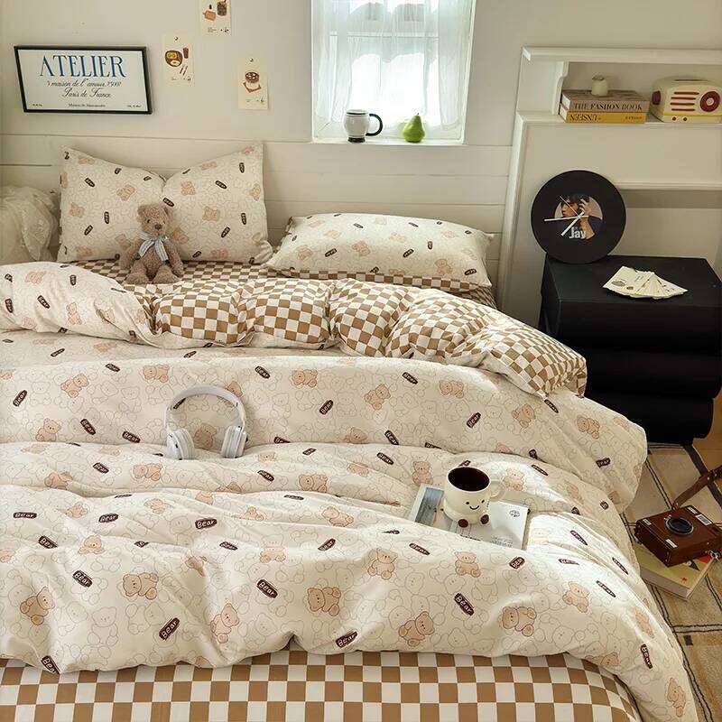 Beige Bear Printed Grid color Bedding Set Cute Dog Duvet Cover Pillowcase Soft Comfortable Bed Sheet For Bedroom 200x230cm 4pcs XJ260206