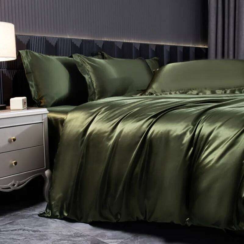 2025 New Solid Color Light Luxury Soft Home High end Smooth Ice Silk Bed Sheet Four Piece Set XJ260206