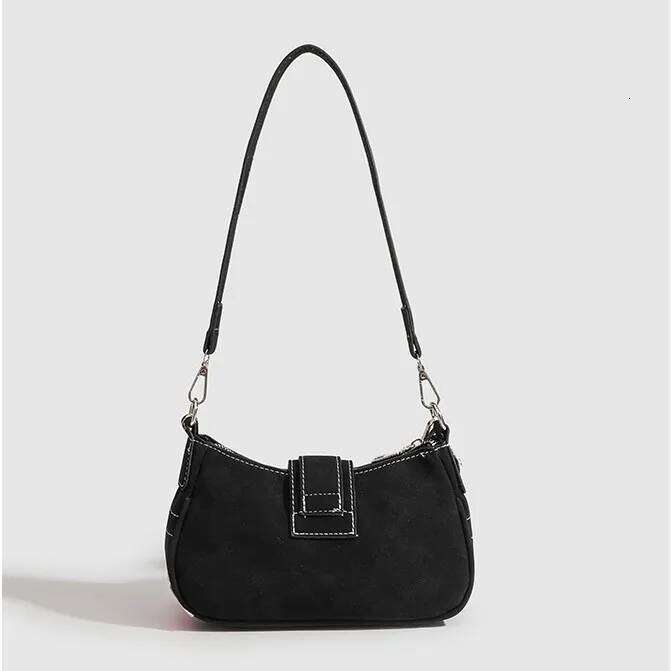 Trendy French Style Spunky Chain Star Armpit Retro Millennium Dark Lady Shoulder Bag Crossbody Bags for Women Handbag Y260205