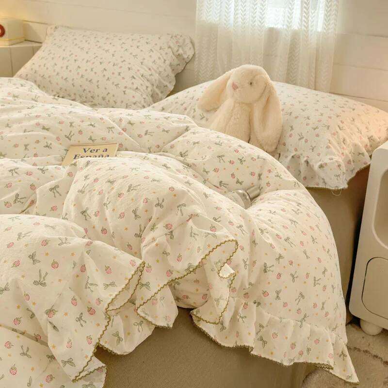 2025 INS Princess Style Bedding Sets Ruffle Lace Bow Quilt Romantic Bedclothes Decor Woman Girls Bedroom Duvet Cover 4pcs XJ260206