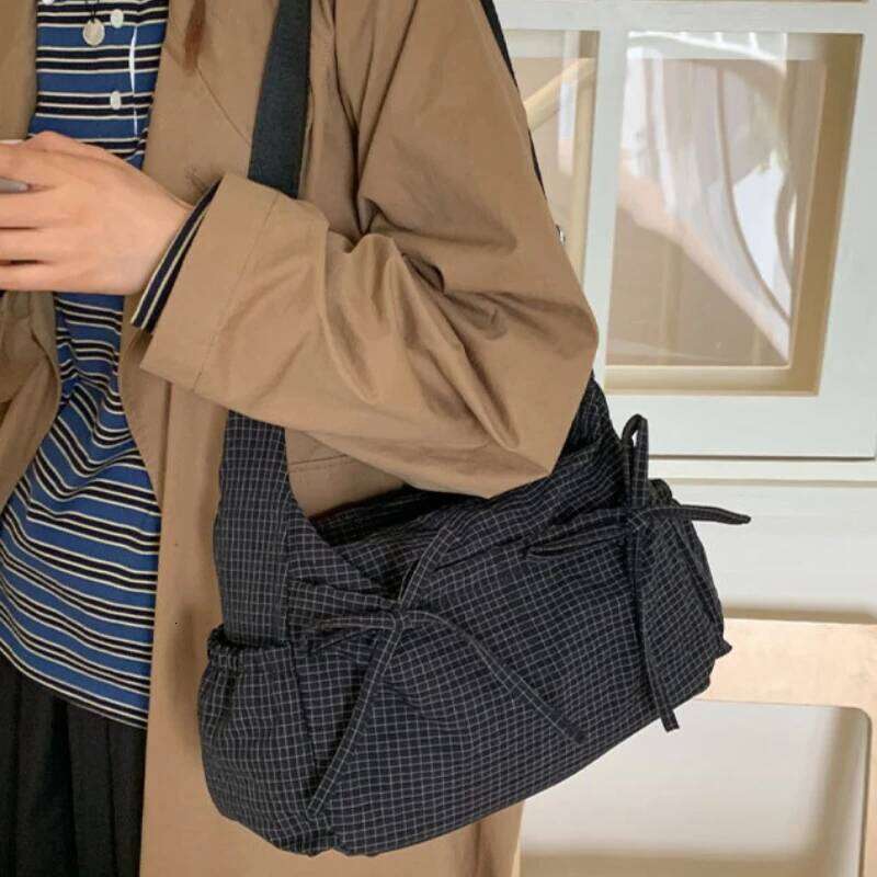 Korean-Style Nylon Lightweigh Retro Grid Single Shoulder Bag Large Capacity Versatile for School Work Commuting Unisex Design Y260205