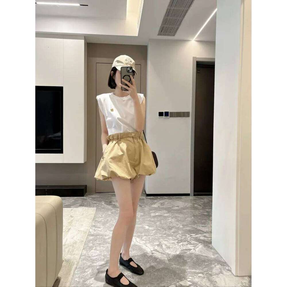 ETJ's Spring 2025 new women's ZW series, elegant and romantic style, high-waisted casual shorts with a ball cut XJ260206