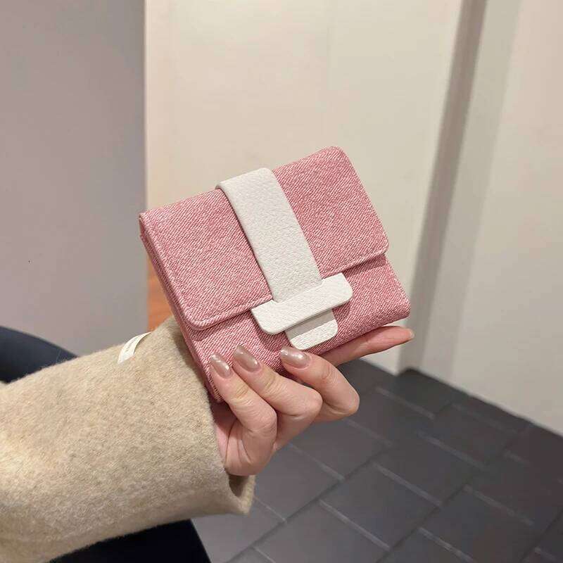 Fashionable Compact Ladies Wallet with Flip Cover Large Capacity Triple Fold Hasp Portable Card Holder Coin Purse for Women Y260206