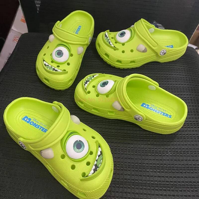 Disney Designer Disney Mcqueens Pixar Cartoon Solid Waterproof Slippers Hole Sandals Outdoor Sand Sandals Casual Breathable EVA Adult Shoes Gift Luxur