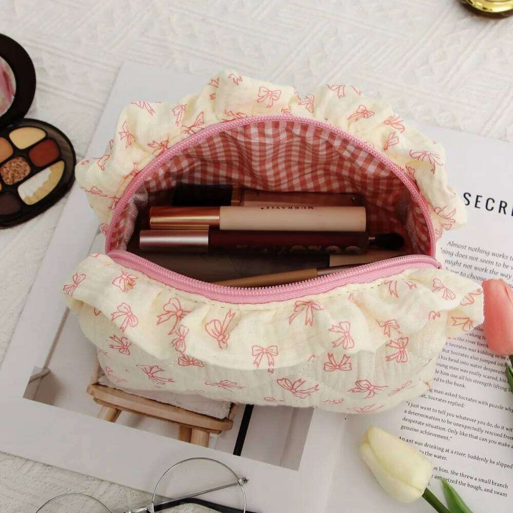 Cute Lace Bow Women's Makeup Travel Cosmetics Storage Pouch Large Capacity Square Zipper Quilting Bag Y260206