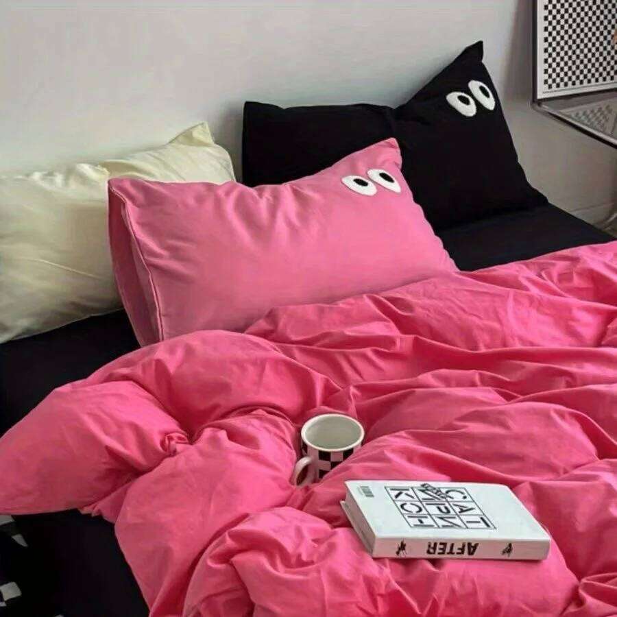 Cute Duvet Cover with Sheet Pillowcase No Filler Warm Solid Color Bed Linen Full Queen Size Korean Big Eyes Home Bedding Set XJ260206