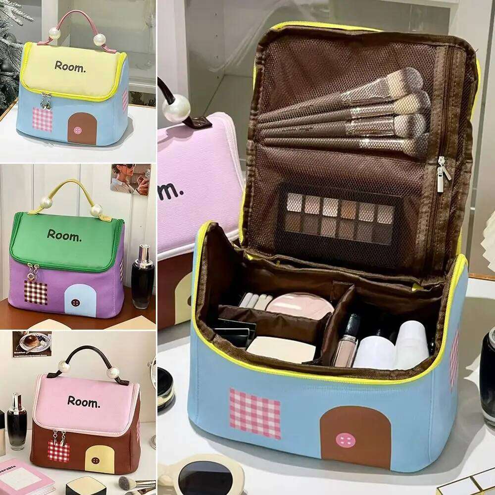 Fashion Small House Makeup Large Capacity Multicolor Storage Wash Bag Travel Y260206