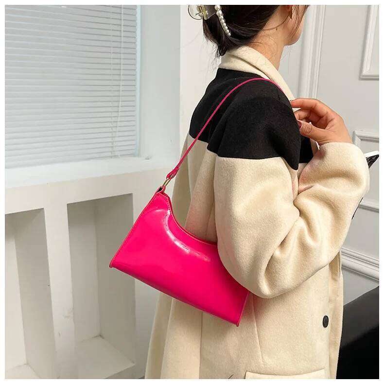 Armpit Bag Small Shoulder Purse Underarm Bags Brand Clutch Women Hobos Summer Simple Handbags Bolso Feminina Y260205