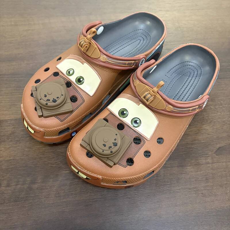 Disney Designer Pixar Disney Cartoon Mater Slippers Cars Shoes Outdoor Sandals Cute Figurine Anime Trailer Cave Shoes Sandals Eva Shoes Gift Luxury
