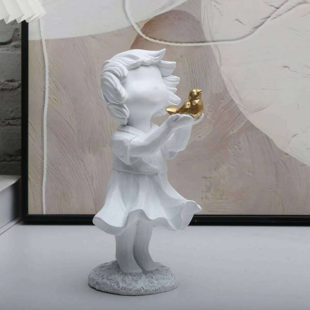 Banksy Heart Balloon And Flying Girl Inspired Artwork Modern Sculpture Home Statue Decoration S260204 fe0