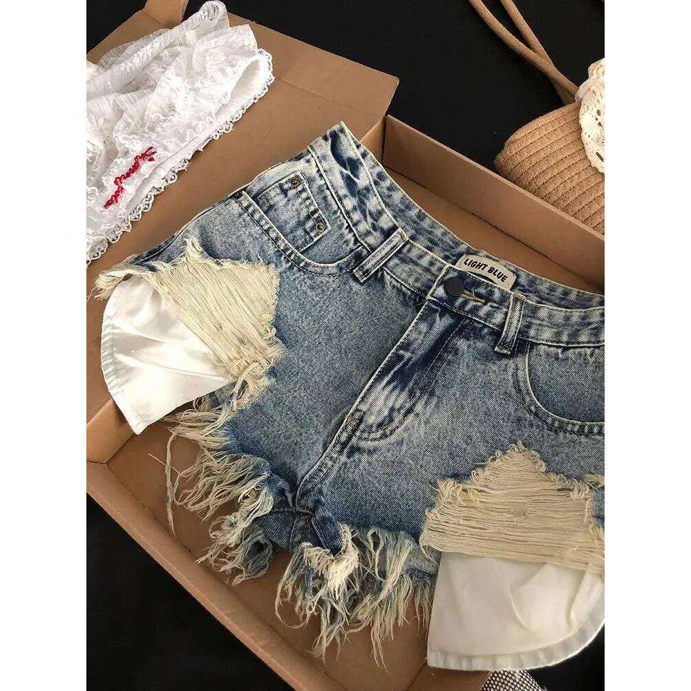 Ripped Jeans Shorts Women's Retro Pockets Fringed Rough Edge Design Y2k Slim-fit Hip-wrapped Super Short Hot Pants XJ260206
