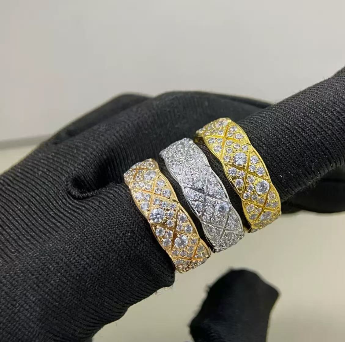 Diamond Ring Grid Designer Ring Titanium Steel Designer Jewelry K Gold Ring Fashion Accessories 3 Colors Couple Ring Birthday Gift