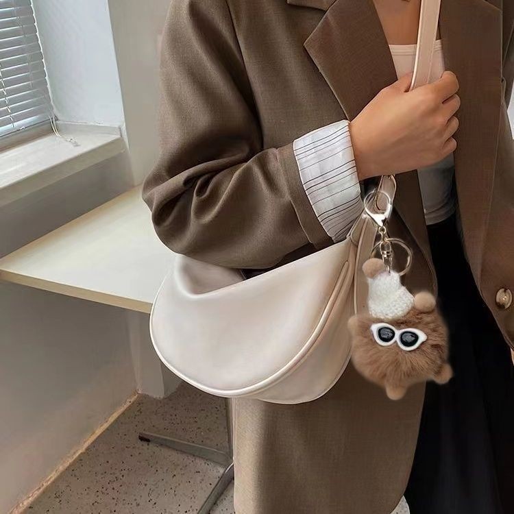 Female Black Maillard Banana Shoulder Bag Medium Pu Leather Ladies Armpit Crossbody Bags Women Roomy Half Moon Handbag 241121