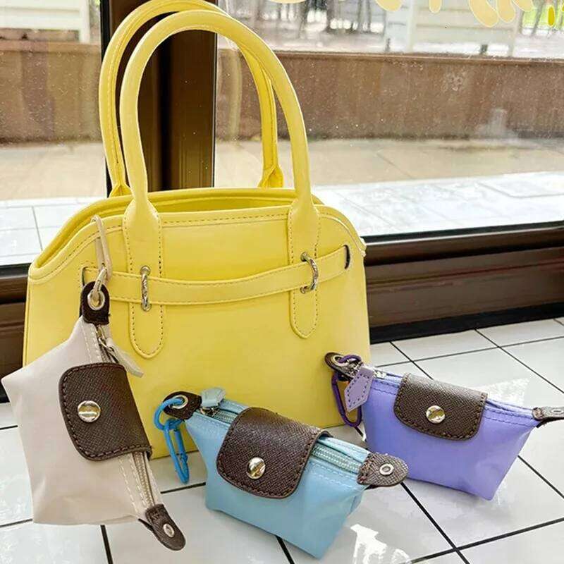 Women's Dumpling Bun Lipstick Storage Bag, Mini Cute Small Hanging Purse Fashion Bag Pendant Keychain handbags Y260206