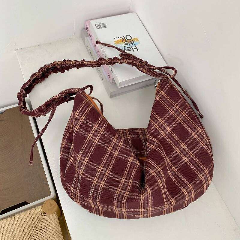 Autumn Vintage Plaid Shoulder Bags for Women Large Capacity Ladies Underarm Crossbody Bag Casual Girls Drawstring Tote Handbag Y260205