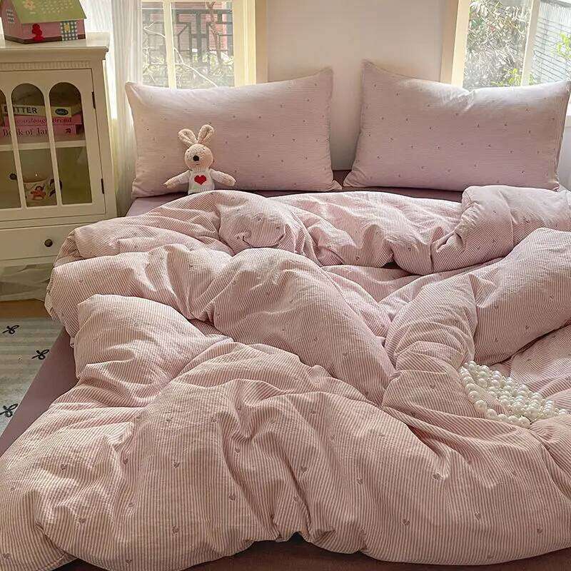 Korean Style Bedding Sets 2025 New Twin Full Queen Size Sheet Love Heart Duvet Cover Set Pillowcase Bed Linen No Filler XJ260206