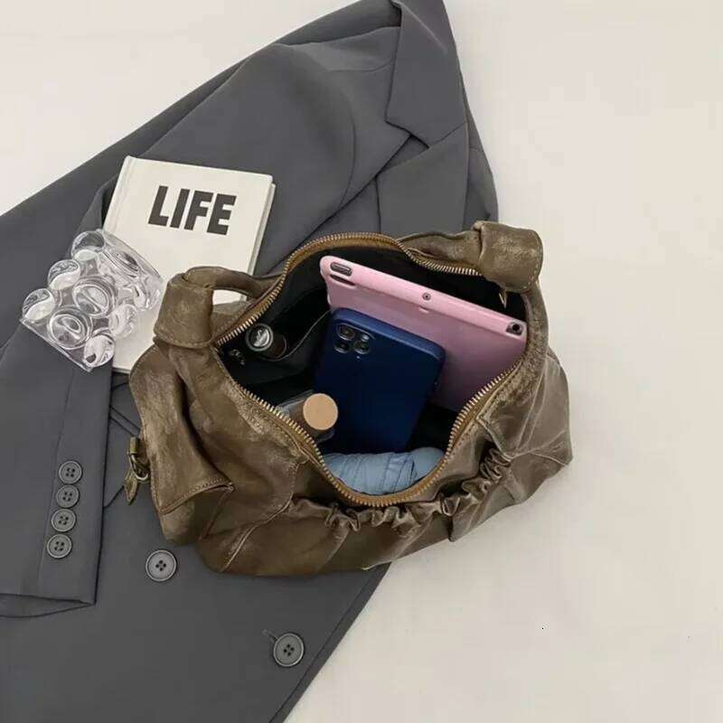 Distressed Vintage Shoulder Bags Women Pleated Y2K Design Large Capacity Retro Hobo Bag 2025 New Designer Handbags Luxury Y260205